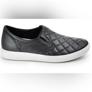 ECCO Women’s Soft 7 Quilted Black 8.5 Leather Slip On Sneakers Size EU 39